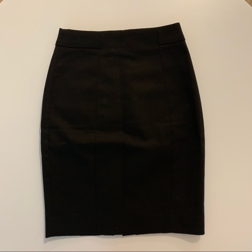 H&M black pencil skirt
